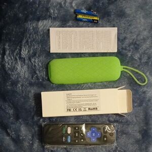 Roku Remote With Green Silicone Case. Batteries Invluded
